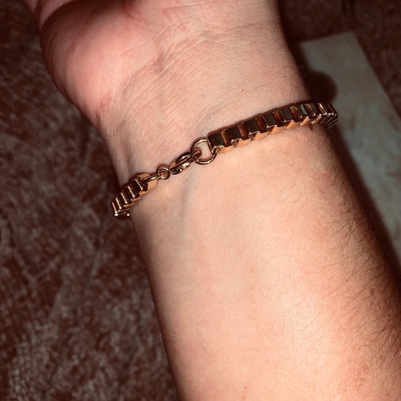 Flat box link bracelet// 18k gold plated - Picture 6 of 6